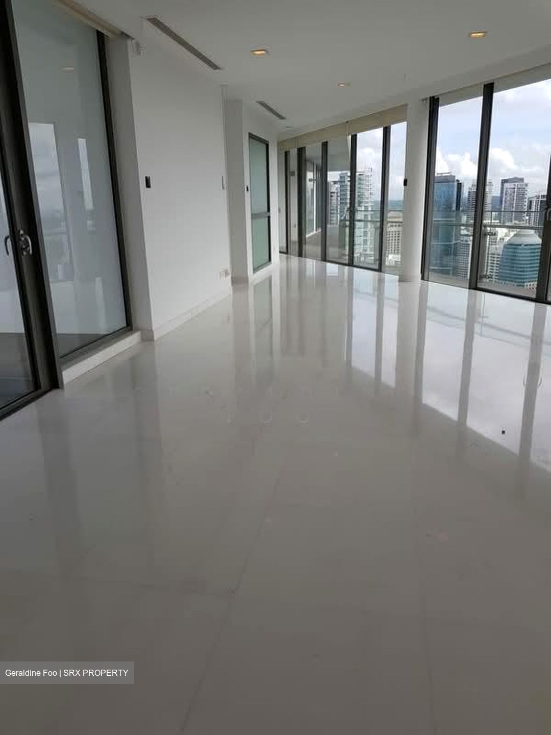 The Lumos (D9), Apartment #586049011